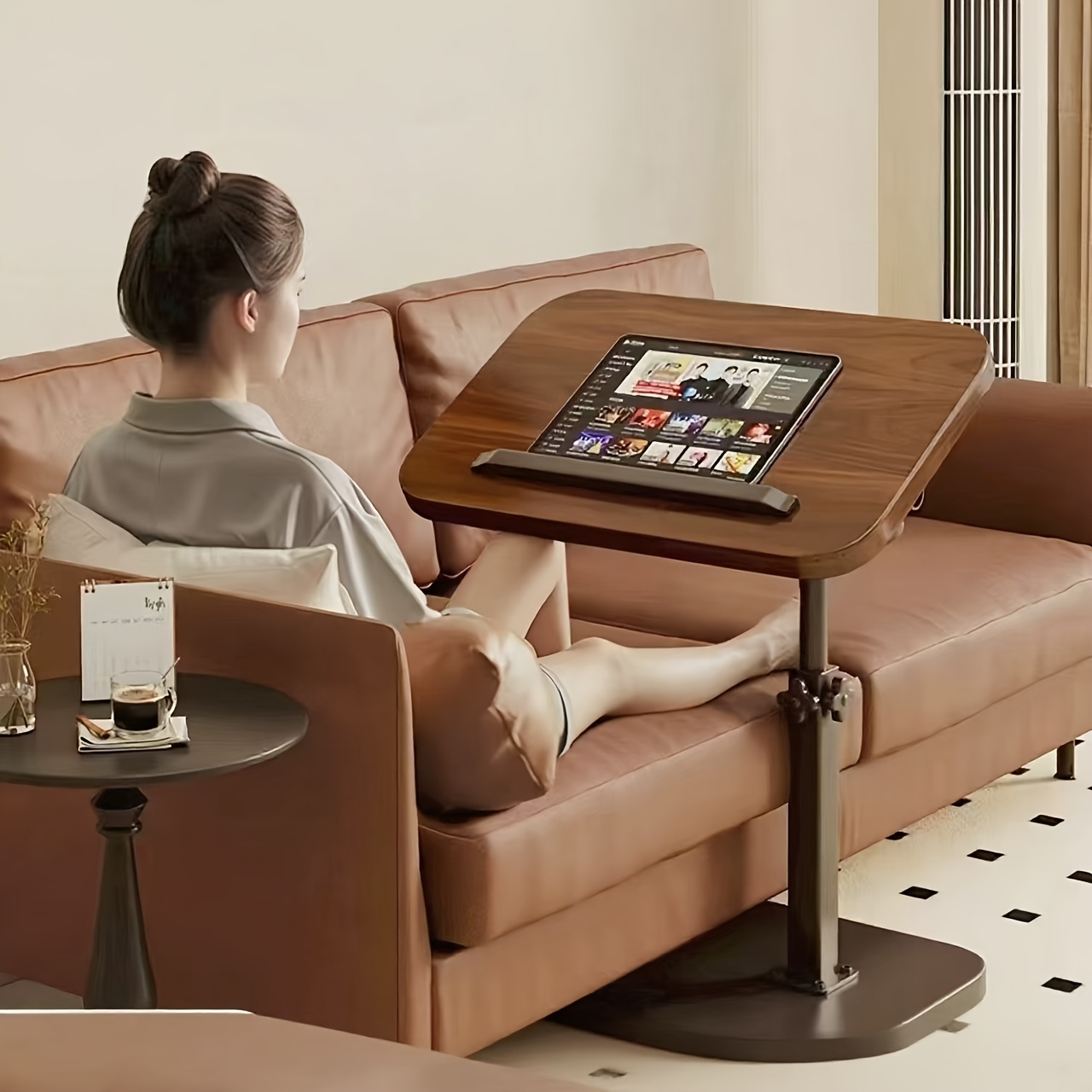 Black Walnut Swivel Laptop Des - Outdoor Furniture Wood recension och pris